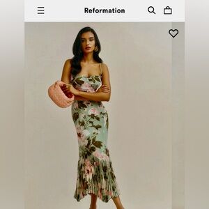 Long Aiko fitted floral Reformation dress!